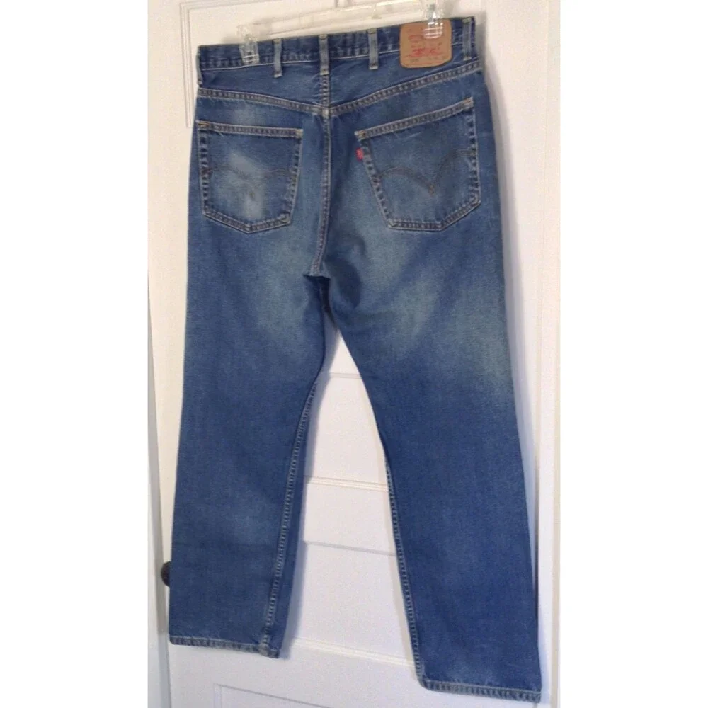 Levis vintage 2000s